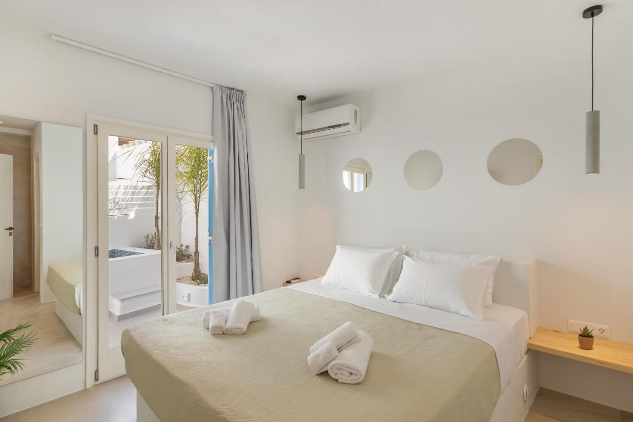 Utopia Luxury Apartments Náoussa Extérieur photo